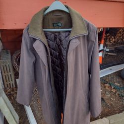 Winter coat with lining , use few times , like new 