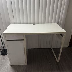 Free IKEA White desk