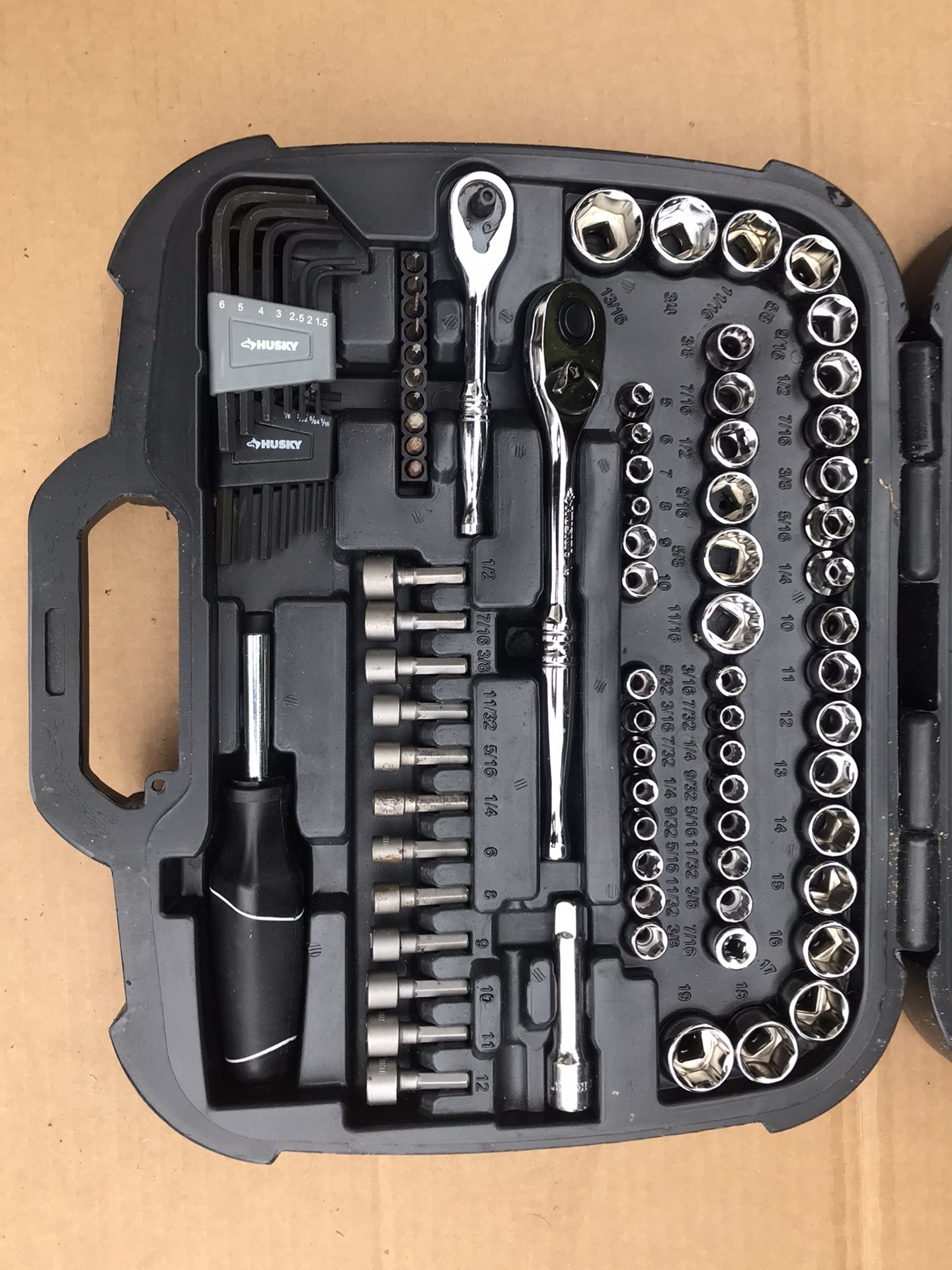 Husky 111 Piece Mechanics Tool Set For Sale In Mount Vernon Wa Offerup