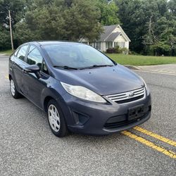 2013 Ford Fiesta