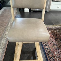 Swivel Bar Stools with backs