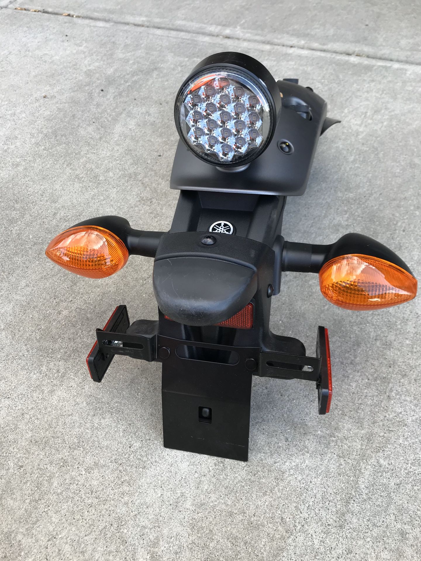 XSR700 turn signals and license plate holder
