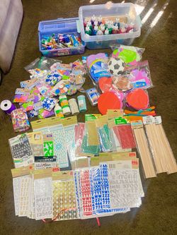ART’S & CRAFT SUPPLIES