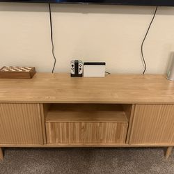 Tv Stand/Table