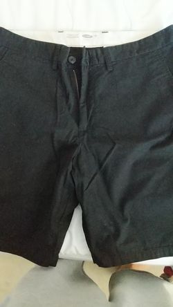 Black Old Navy shorts