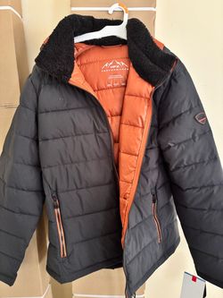 Men’s winter coat size large