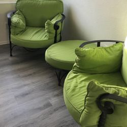 Custom Patio Chairs & Ottomans