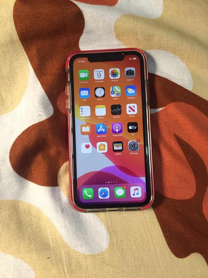 iPhone 12