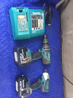 18v Makita set hammer drill impac 2 baterys and 1 Charger