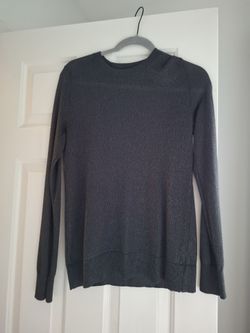 Banana republic women long sleeve size M