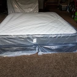 Extremely comfortable king set