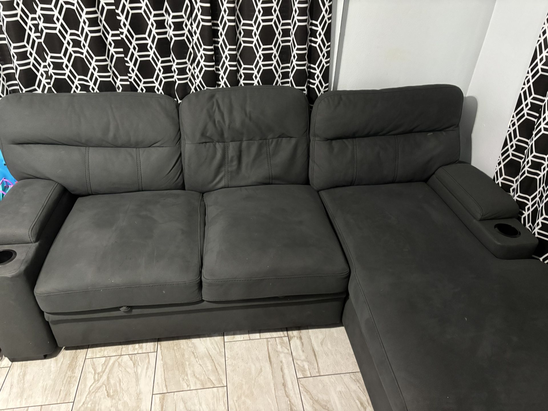 Sectional Couch/ Sofa