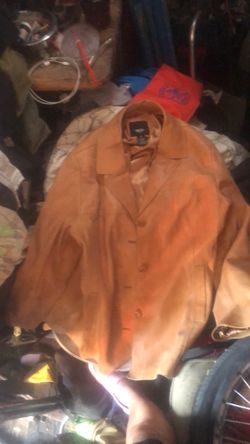Size 18 women’s jacket, full leather, and silk inside