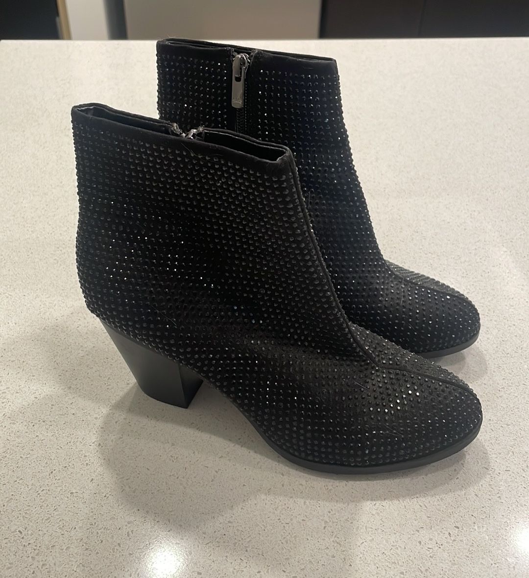 Black Gem Juicy Boots