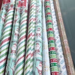 Paper Wrapping Christmas 