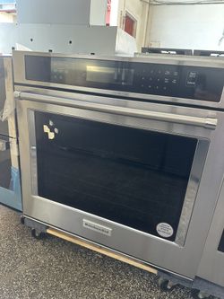 KitchenAid 30” Single Electric Wall Oven 