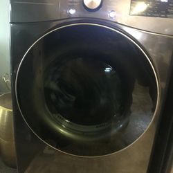 LG WASHER AND DRYER + PEDESTAL 