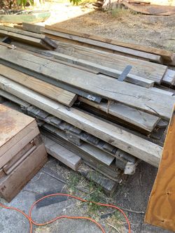 Free wood!  All different sizes and dog ears for fence.