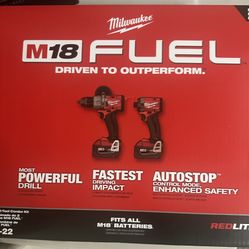  ⸻  🔧 Milwaukee 3697‑22 M18 FUEL 2‑Tool Combo Kit 	•	Best-selling 2‑tool kit (hammer drill + impact driver) with two 5Ah batteries and charger.