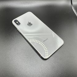 Iphone X 64GB SILVER ANY CARRIER SILVER