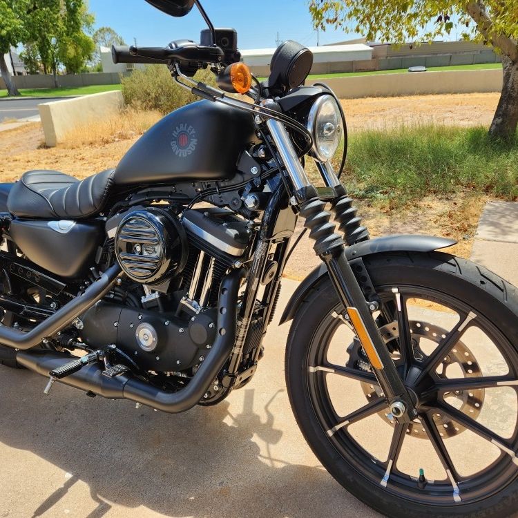 2022 Harley-Davidson Iron 883 Sportster