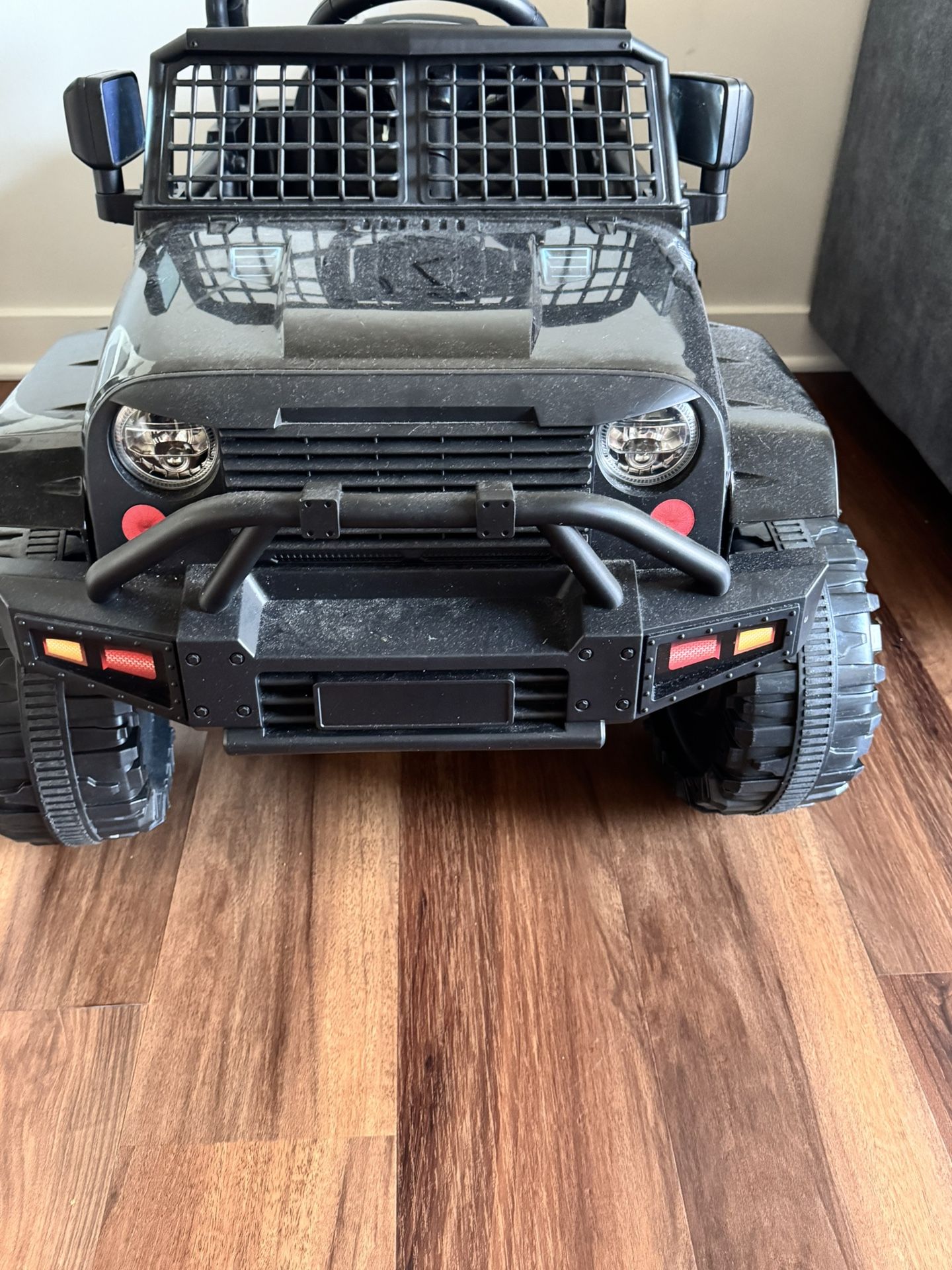 12V Kids Ride On Truck Car