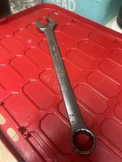 Professional Wrench 15/16
