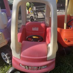 Little Tikes Cozy Coupe Ride On