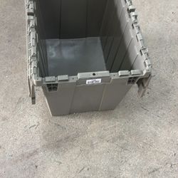Caja Plástica con Tapa 