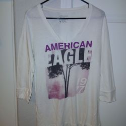 American Eagle top XL