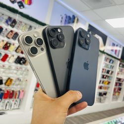 15 Pro Max 256GB Unlocked 