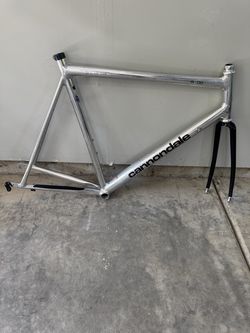 Vintage Cannondale R900 2.8 Road Bike – 58 cm – Polished Aluminum – Mid-1990s Classic