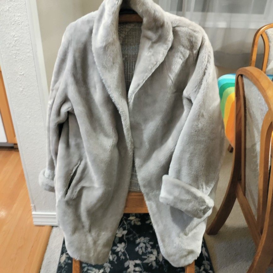 Vintage Silver Faux Fur Coat