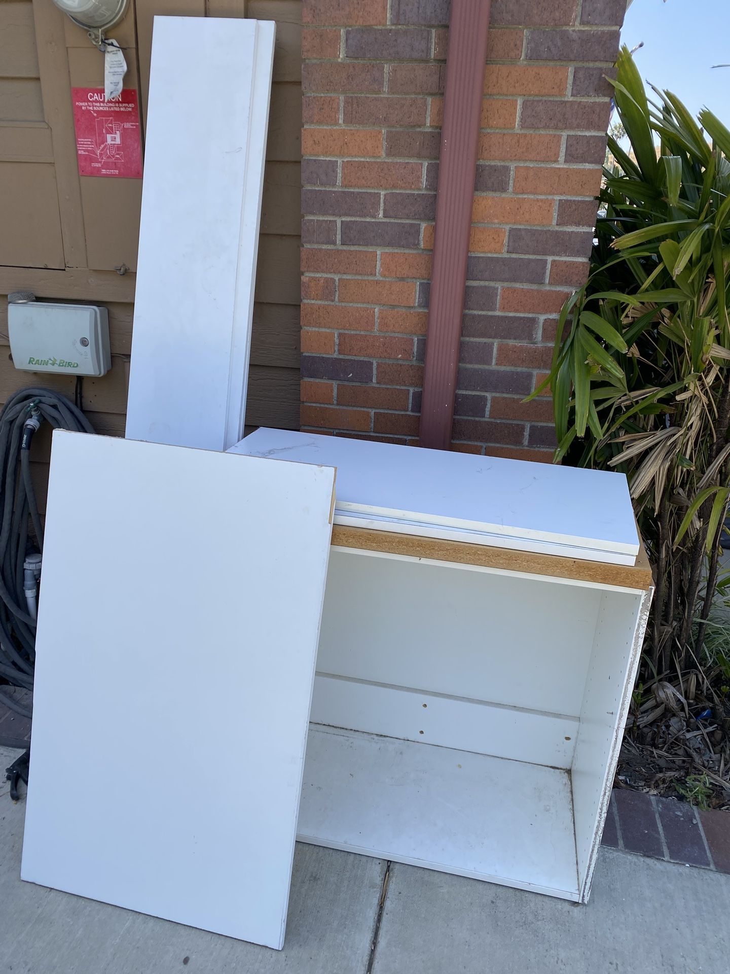 Free Shelves
