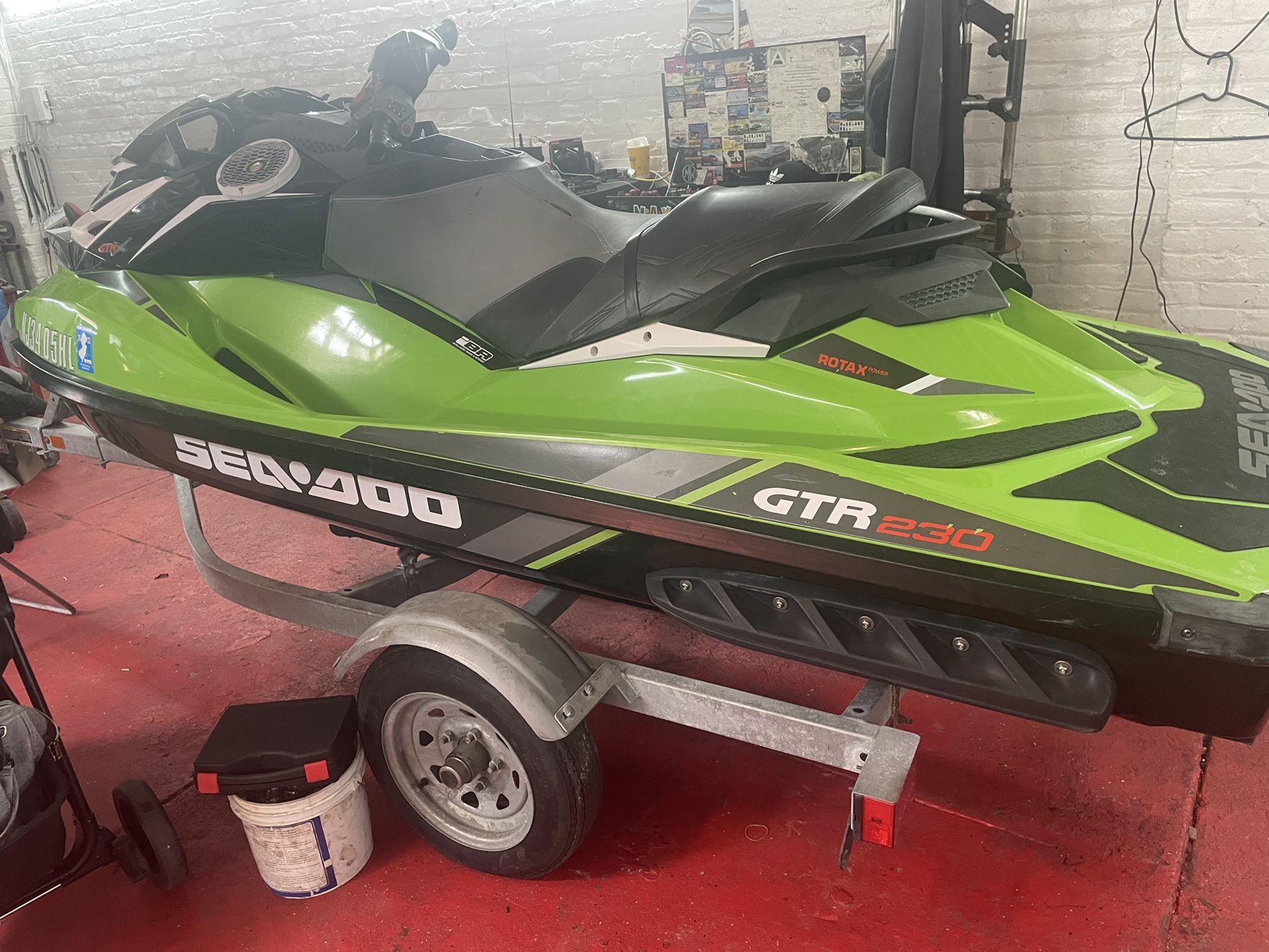 2017 Seadoo Gtr230