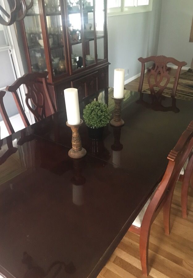 Coffee tables and dinning room set