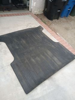 Toyota Tundra Rubber Truck Bed Mat