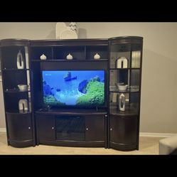 Entertainment TV - TV Stand