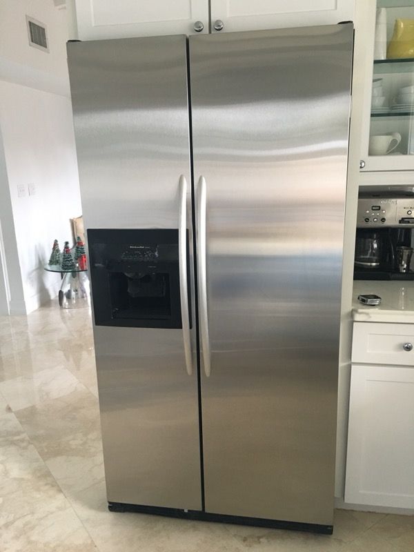Kitchenaid side by side KSCS25FKSS01 good condition