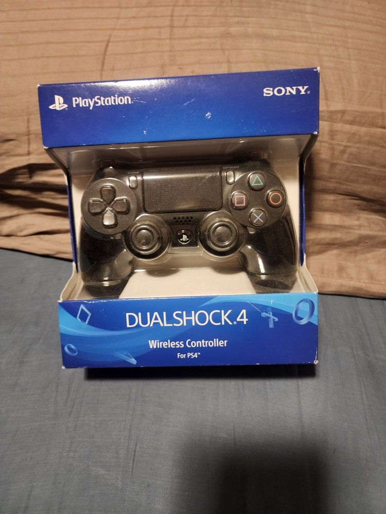 PS4 Controller