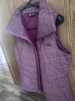 North face vest
