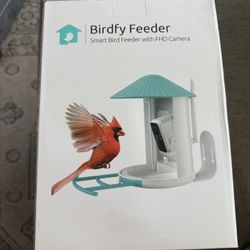 Smart Bird Feeder