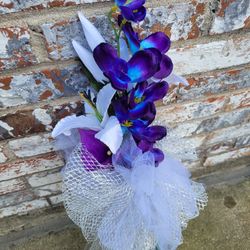 Pew/chair/aisle flowers with bows and elastic attachment, set of 20