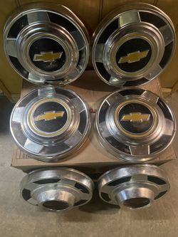 Chevy Dog Ditch Hub Caps 