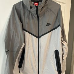 Nike tech windbreaker jacket
