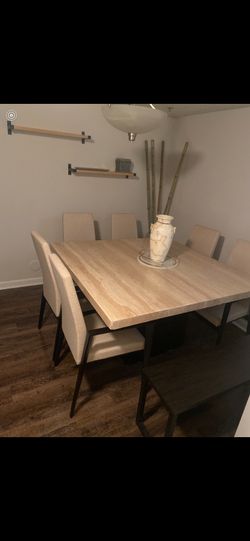 Dinning Room Table And Chairs