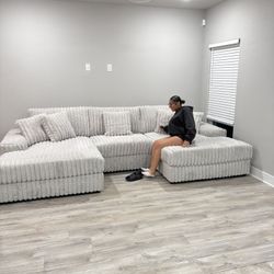 Double Chaise XL Fluffy Sectional New In Box $10DOWN 