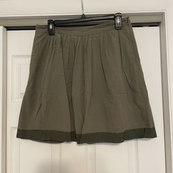 Banana Republic Olive Green Front Pleated Skirt - Size 6