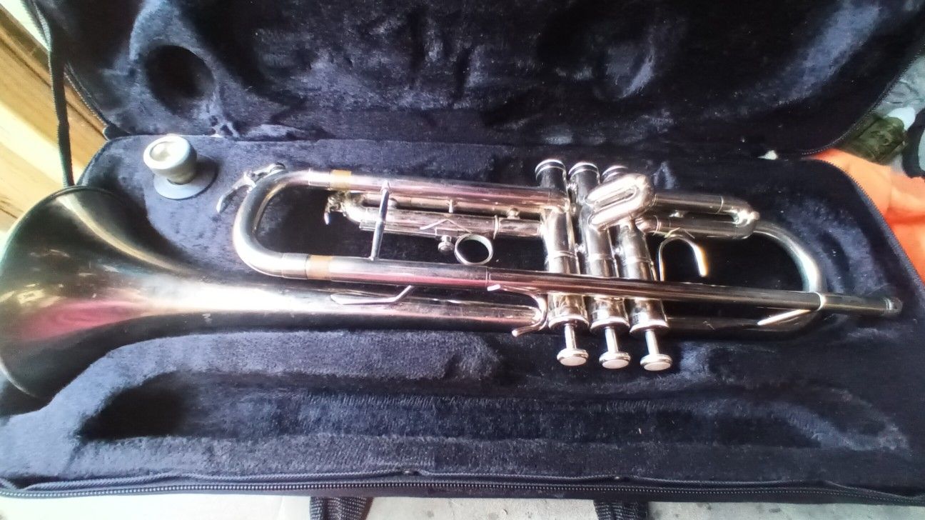 Mendini By Cecilio Trumpet