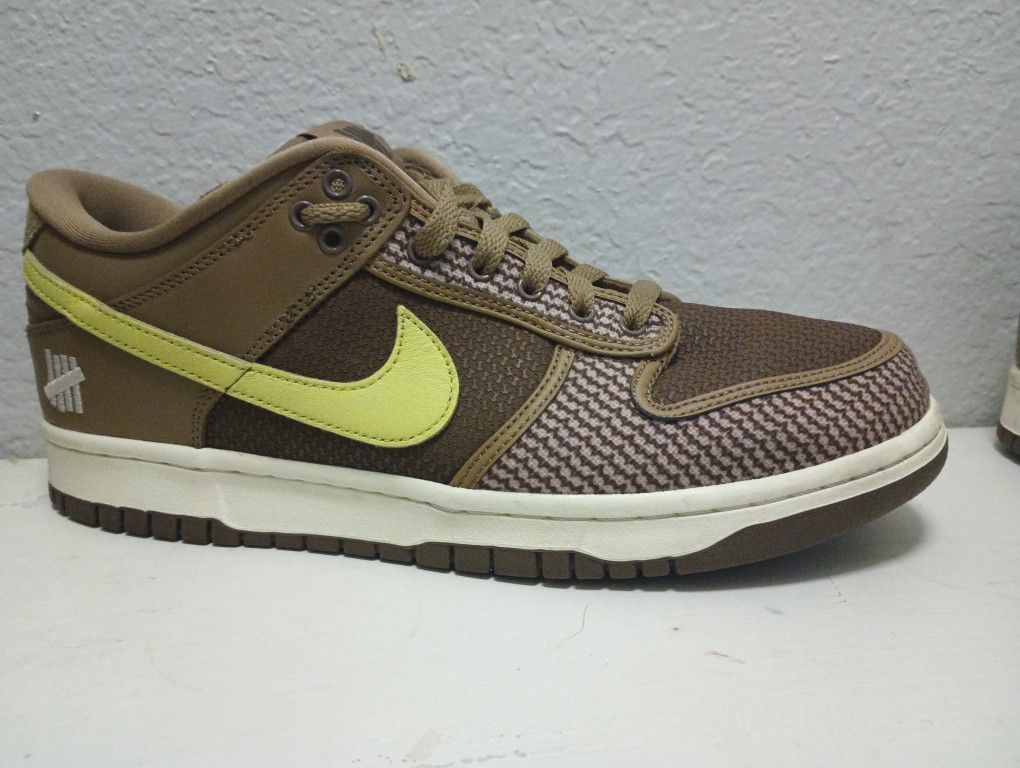 Nike Undefeated x Nike Dunk Low SP "Canteen" sneakers